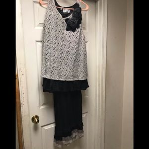 Lady Noie grey lace tunic XL